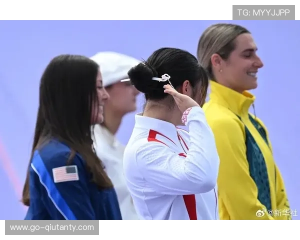 四川选手邓雅文向玢璇出征，自由式小轮车花泳冲金